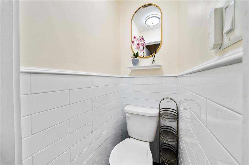 2109 New York Avenue Midwood Brooklyn NY 11210