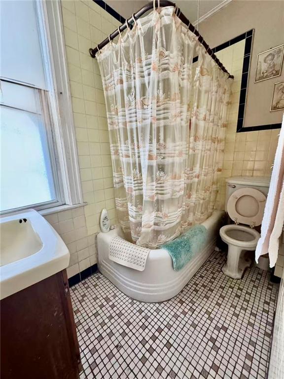 2062 East 15th Street Homecrest Brooklyn NY 11229