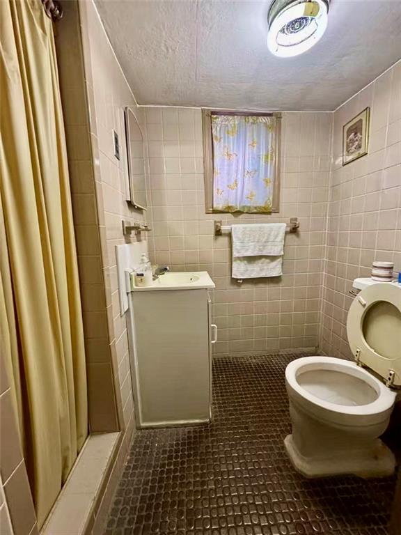 2062 East 15th Street Homecrest Brooklyn NY 11229