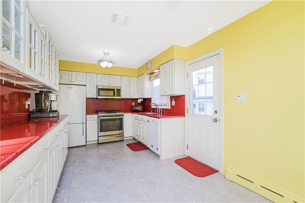 85 Malone Avenue Oakwood Staten Island NY 10306