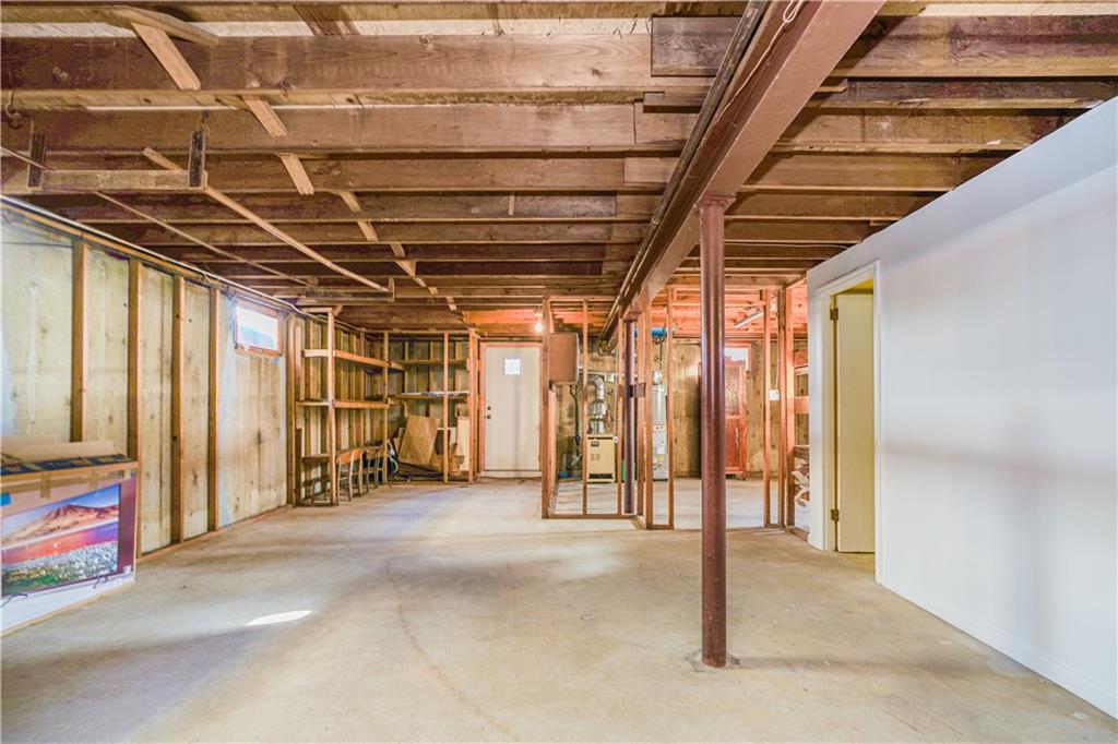 85 Malone Avenue Oakwood Staten Island NY 10306