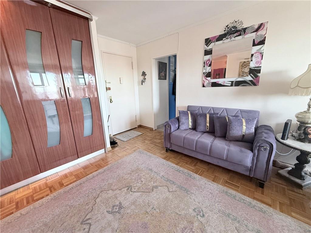 2925 West 5th Street Brighton Beach Brooklyn NY 11224