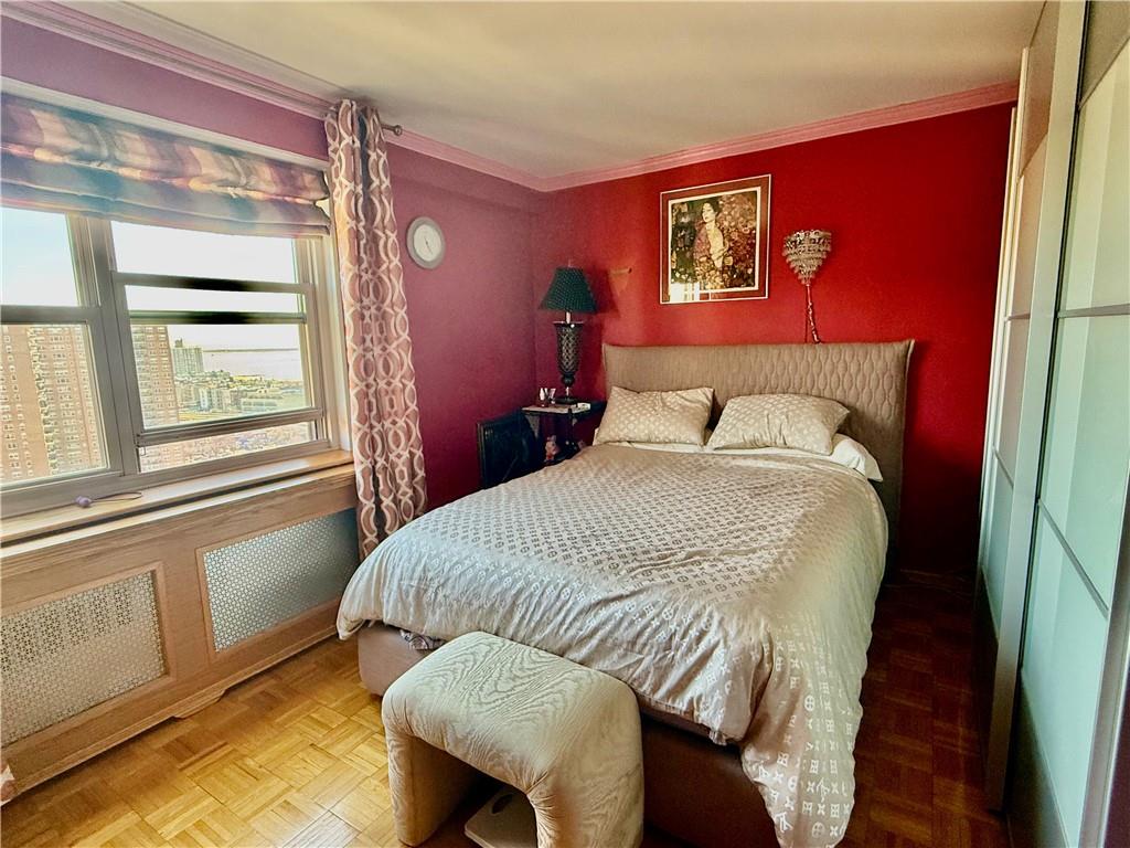 2925 West 5th Street Brighton Beach Brooklyn NY 11224