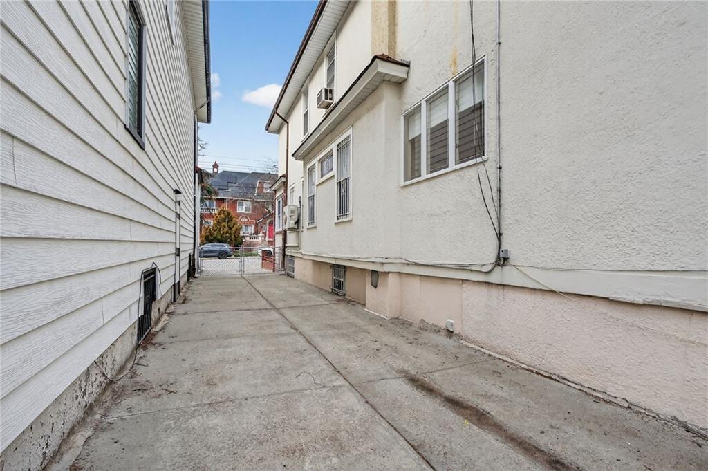 8113 23rd Avenue Bensonhurst Brooklyn NY 11214