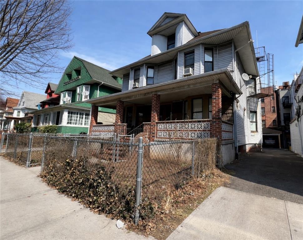 351 East 16th Street Ditmas Park Brooklyn NY 11226