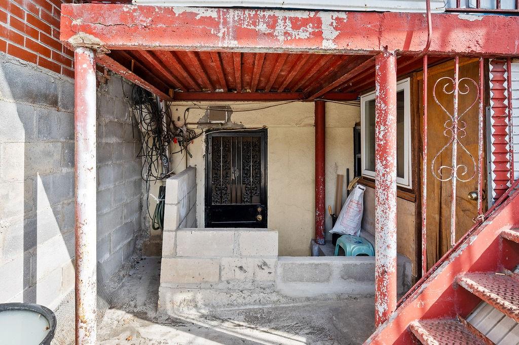 762 50th Street Sunset Park Brooklyn NY 11220