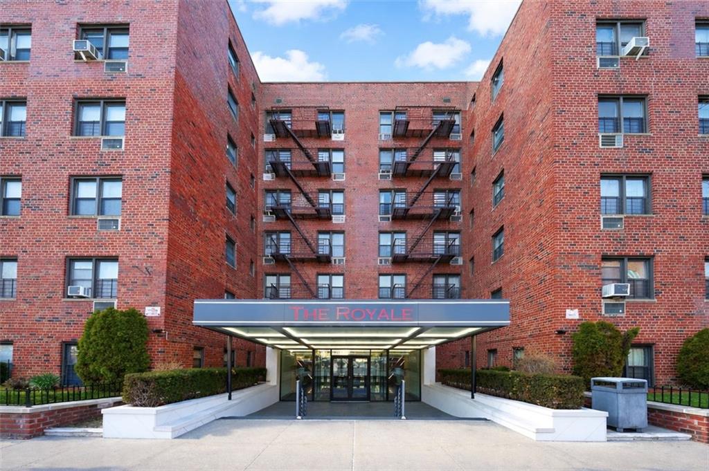 30 Bay 29th Street Bensonhurst Brooklyn NY 11214