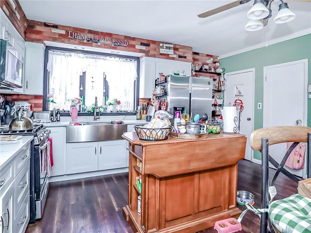 3879 Victory Boulevard Travis Staten Island NY 10314