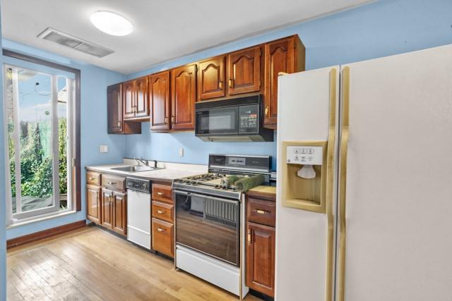 1640 Bath Avenue Bensonhurst Brooklyn NY 11214