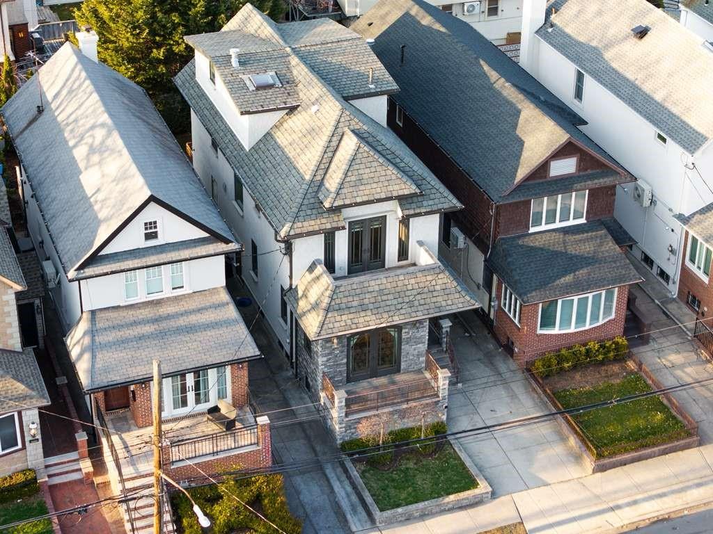 2611 Avenue S Madison Brooklyn NY 11229