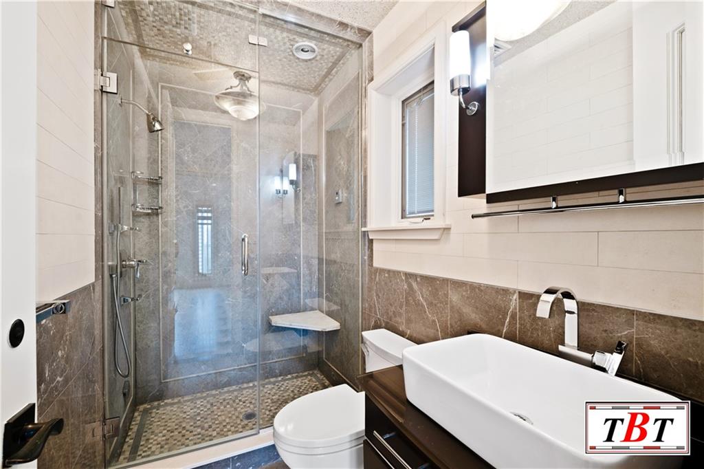 2611 Avenue S Madison Brooklyn NY 11229