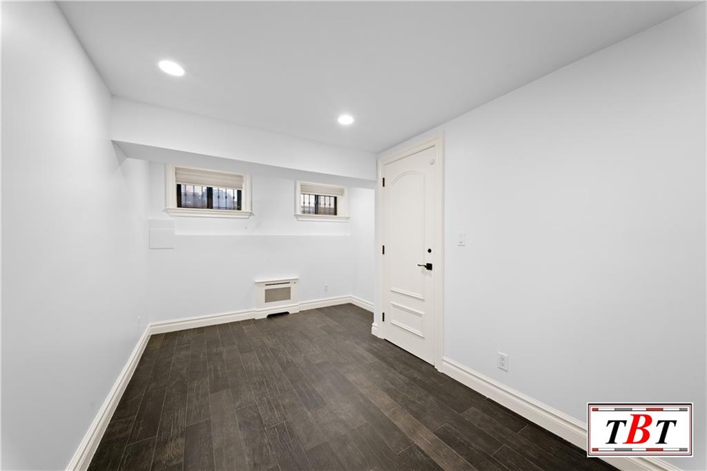 2611 Avenue S Madison Brooklyn NY 11229