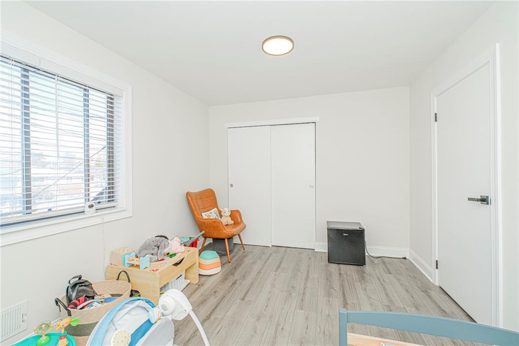 182 Arlington Place Mariner's Harbor Staten Island NY 10303