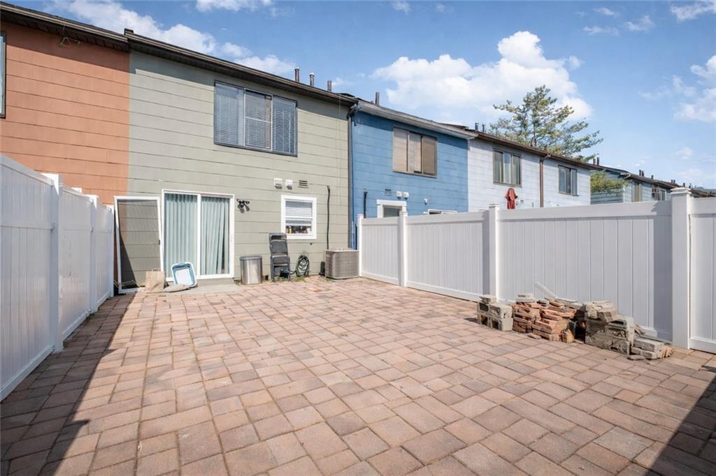 182 Arlington Place Mariner's Harbor Staten Island NY 10303