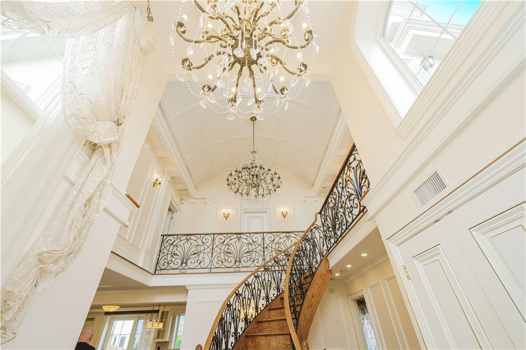 4094 Ocean Avenue Manhattan Beach Brooklyn NY 11235