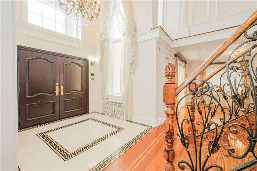 4094 Ocean Avenue Manhattan Beach Brooklyn NY 11235