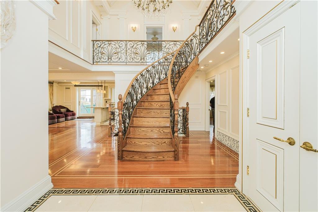 4094 Ocean Avenue Manhattan Beach Brooklyn NY 11235