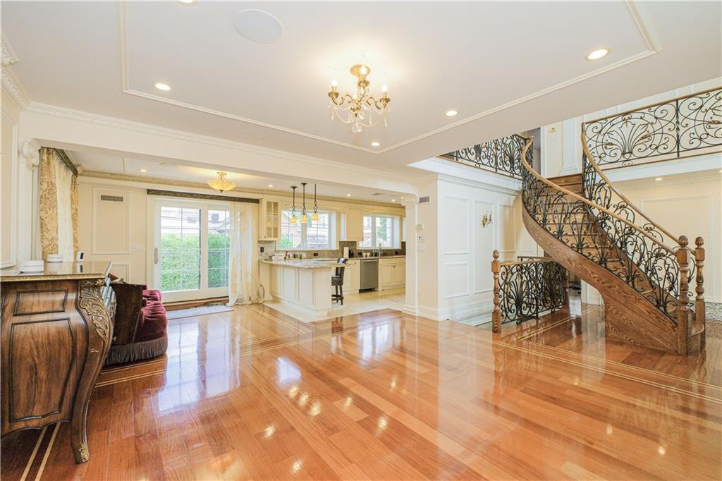 4094 Ocean Avenue Manhattan Beach Brooklyn NY 11235