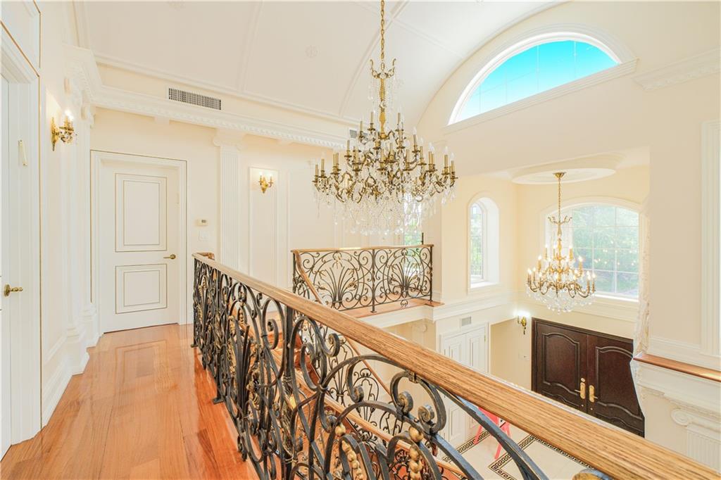 4094 Ocean Avenue Manhattan Beach Brooklyn NY 11235