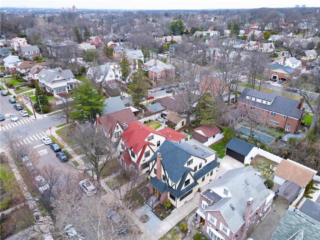 8515 Wareham Place Jamaica Estates Jamaica Estates NY 11432