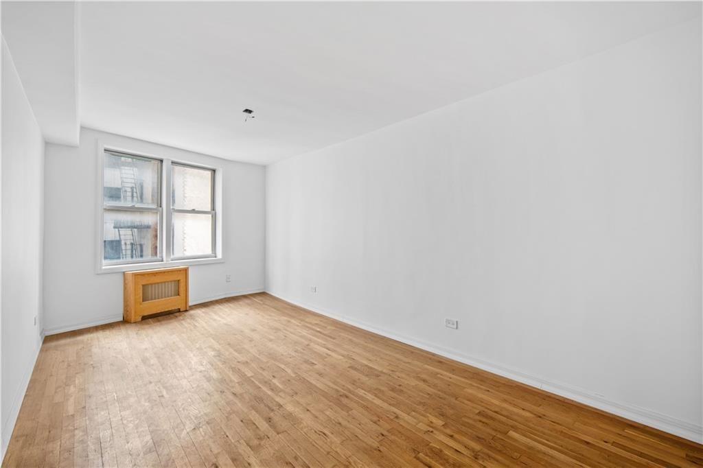 1625 Emmons Avenue Sheepshead Bay Brooklyn NY 11235