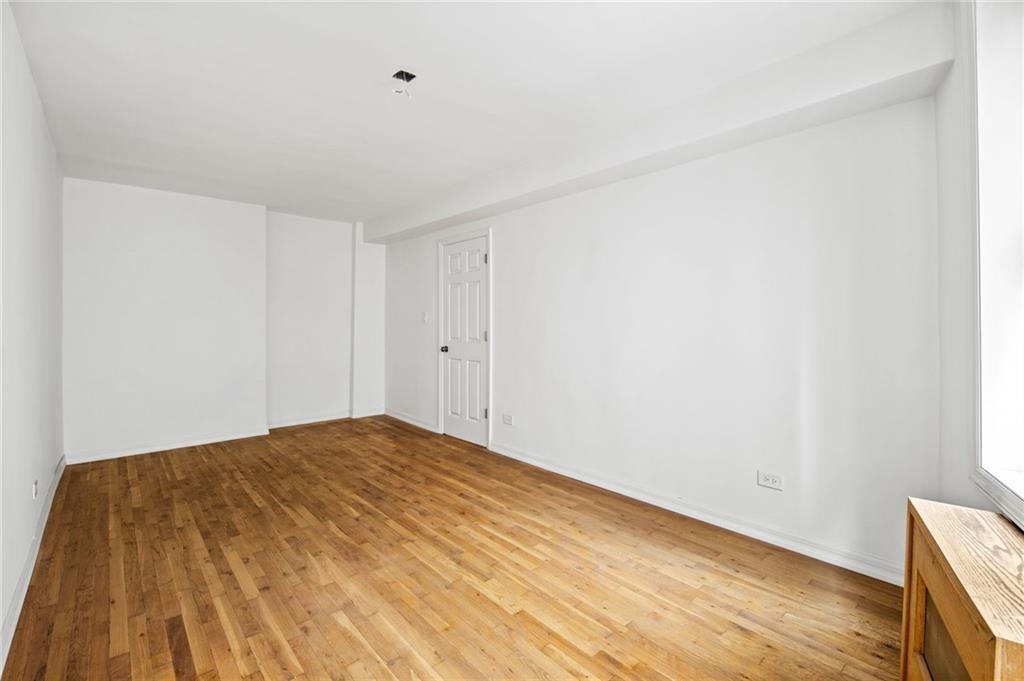 1625 Emmons Avenue Sheepshead Bay Brooklyn NY 11235