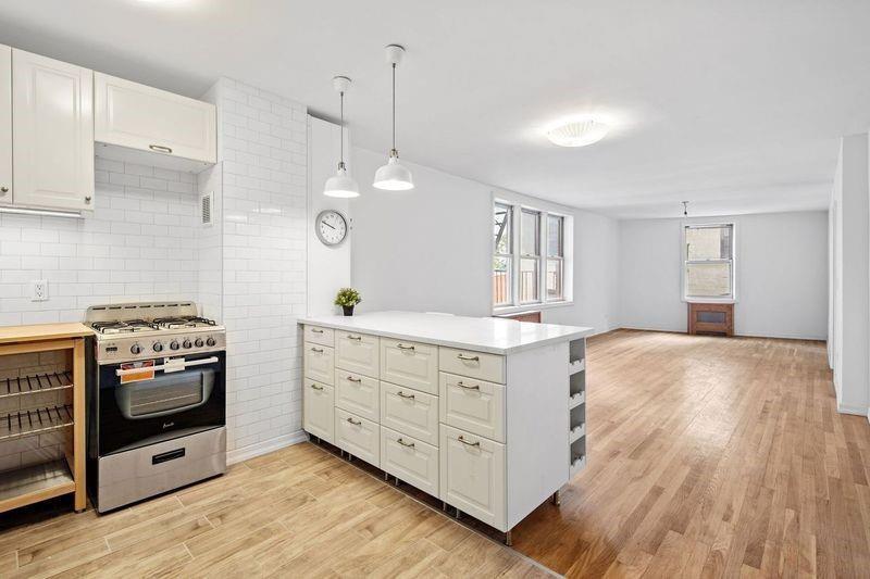 1625 Emmons Avenue Sheepshead Bay Brooklyn NY 11235