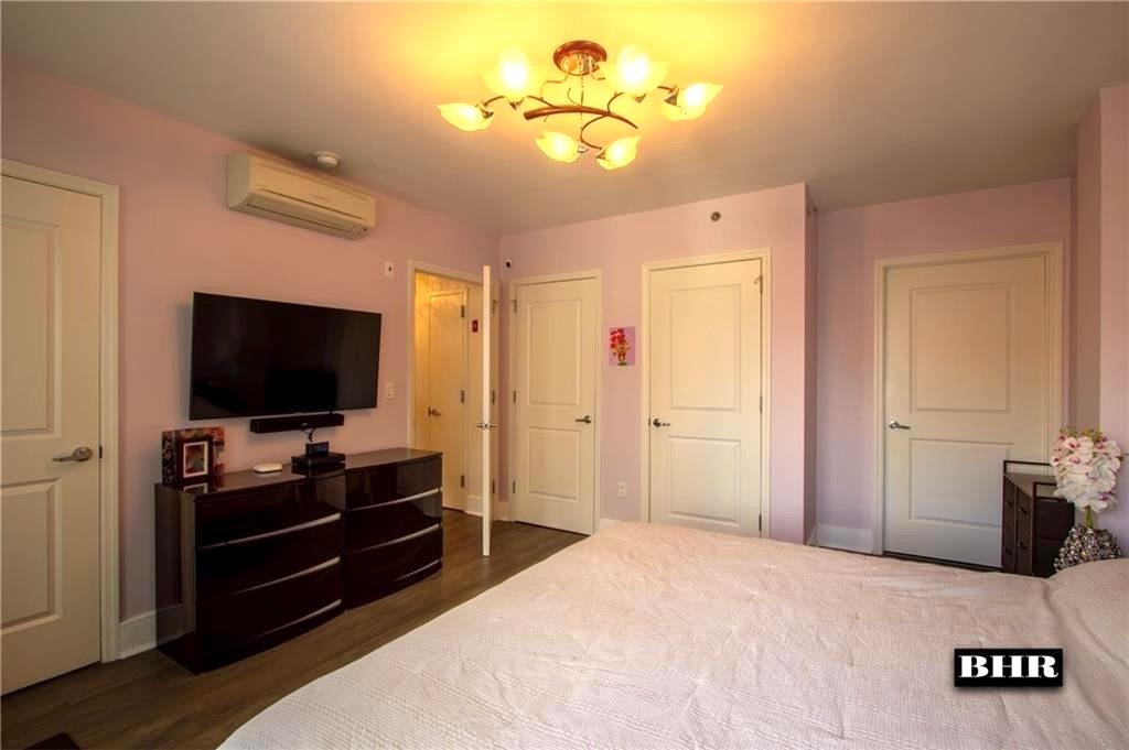 3435 Guider Avenue Sheepshead Bay Brooklyn NY 11235