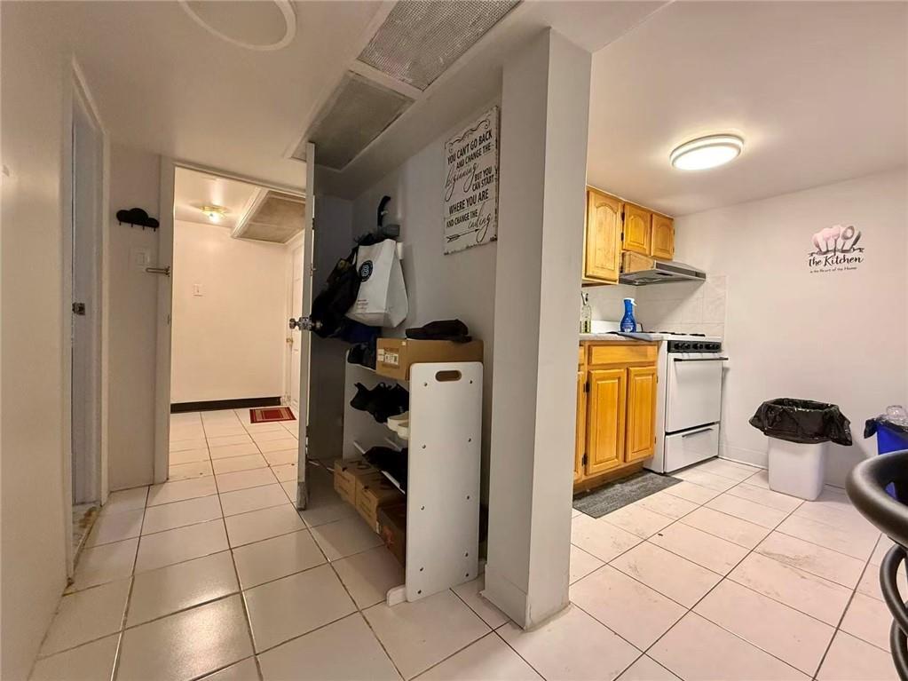 1876 Bay Ridge Avenue Bensonhurst Brooklyn NY 11204