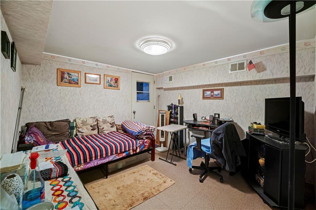 2464 East 28th Street Sheepshead Bay Brooklyn NY 11235