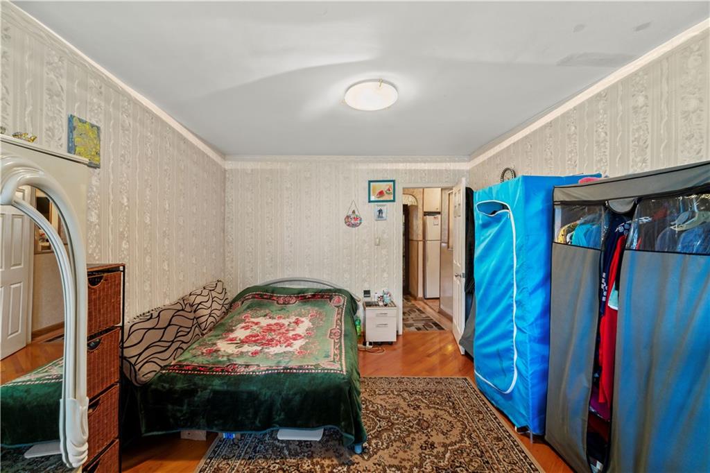 2464 East 28th Street Sheepshead Bay Brooklyn NY 11235