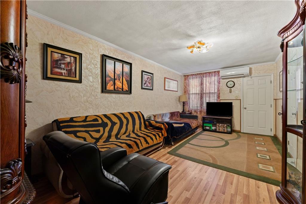 2464 East 28th Street Sheepshead Bay Brooklyn NY 11235