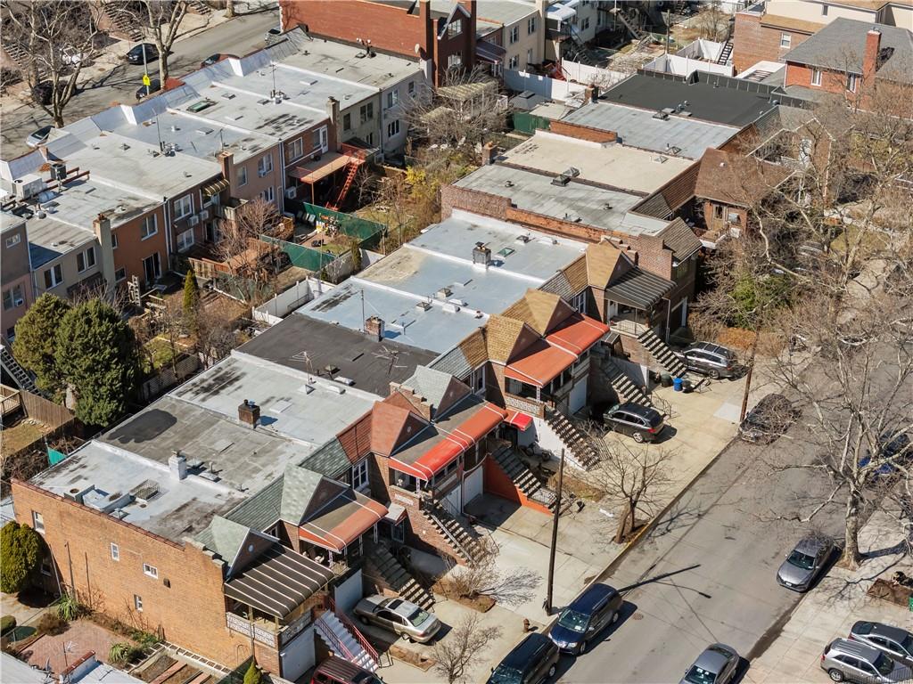 2464 East 28th Street Sheepshead Bay Brooklyn NY 11235