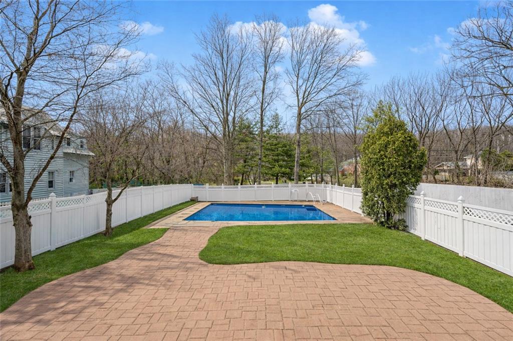 201 Arbutus Avenue Annadale Staten Island NY 10312