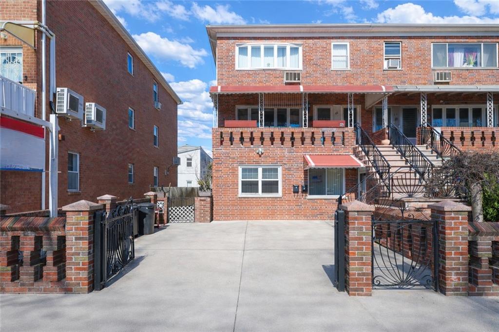 46 Bay 37th Street Bensonhurst Brooklyn NY 11214