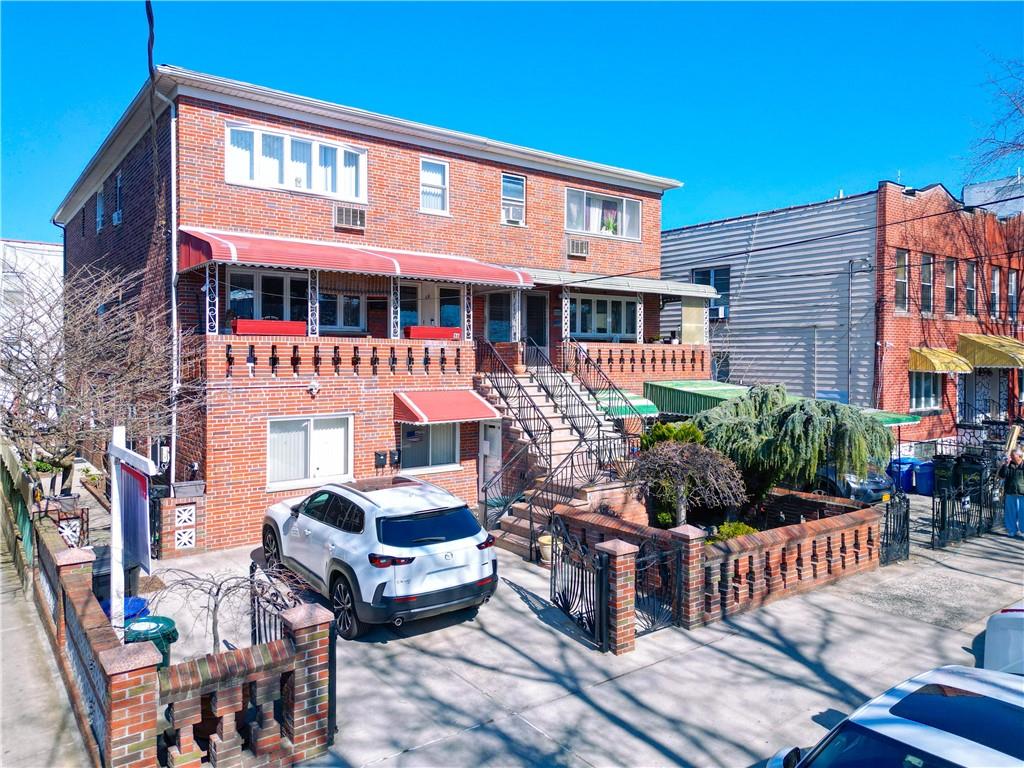 46 Bay 37th Street Bensonhurst Brooklyn NY 11214