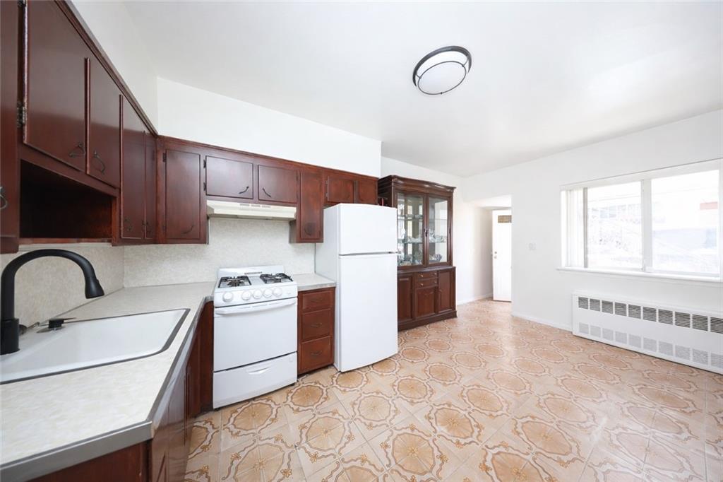 46 Bay 37th Street Bensonhurst Brooklyn NY 11214