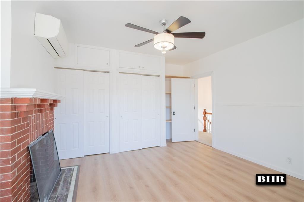 154 Beaumont Street Manhattan Beach Brooklyn NY 11235