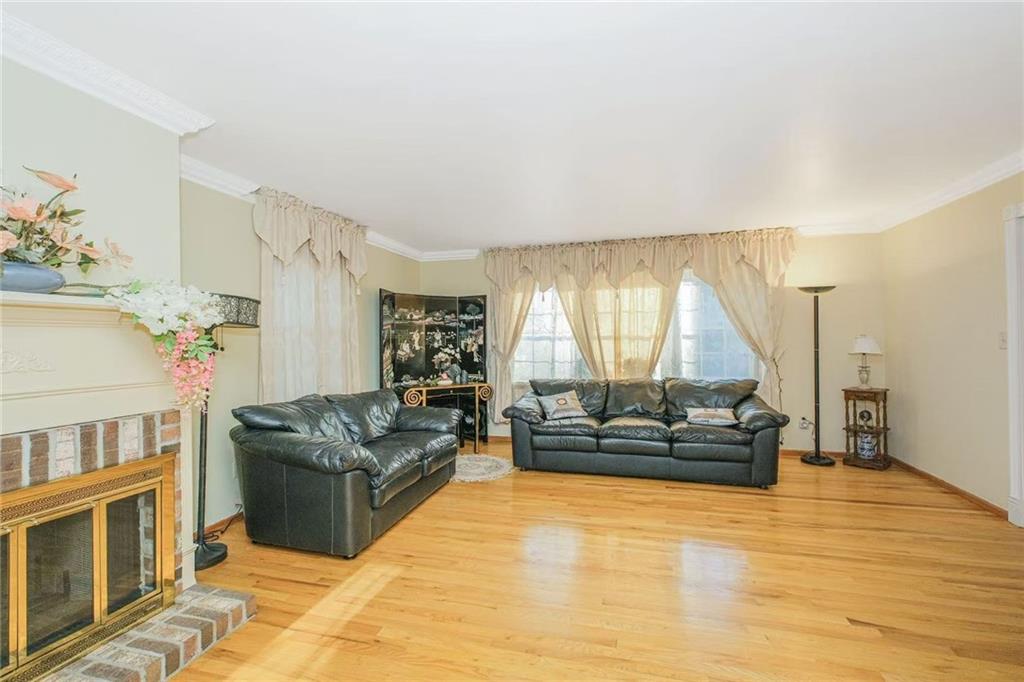 268 Neal Dow Avenue New Springville Staten Island NY 10314