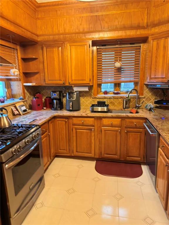 1027 79 Street Dyker Heights Brooklyn NY 11228