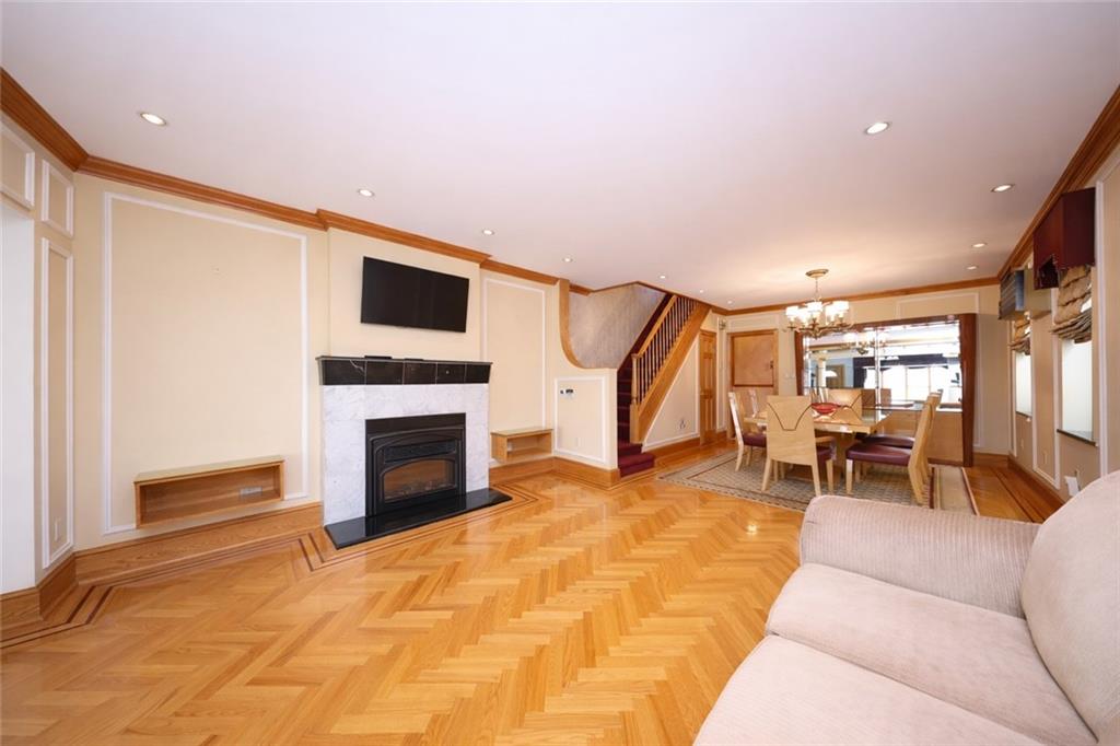 1027 79th Street Dyker Heights Brooklyn NY 11228