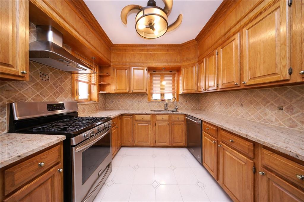 1027 79th Street Dyker Heights Brooklyn NY 11228