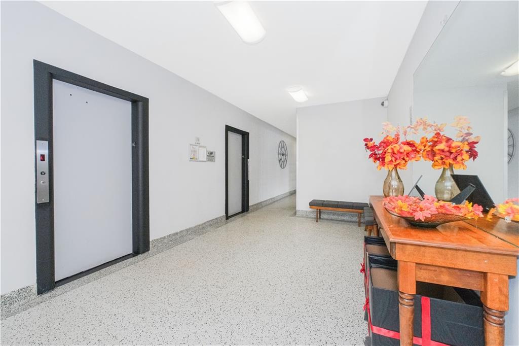 350 Richmond Terrace St. George Staten Island NY 10301