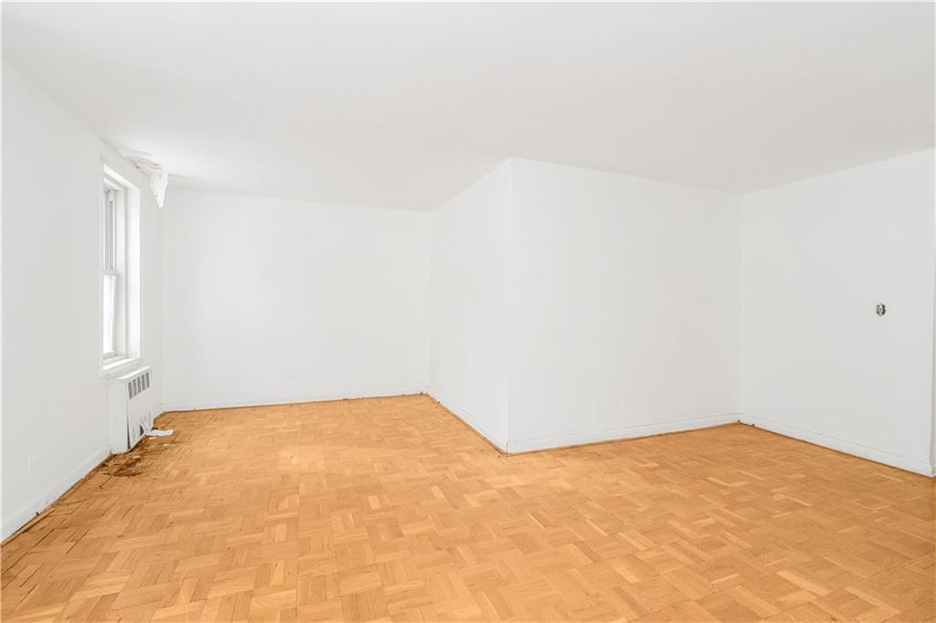 350 Richmond Terrace St. George Staten Island NY 10301