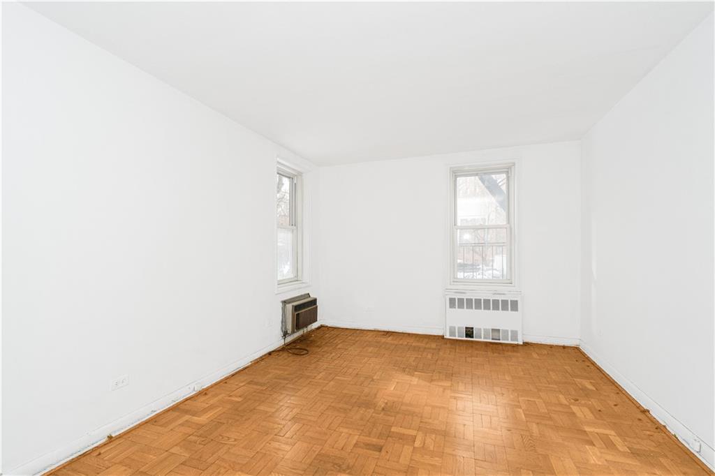 350 Richmond Terrace St. George Staten Island NY 10301