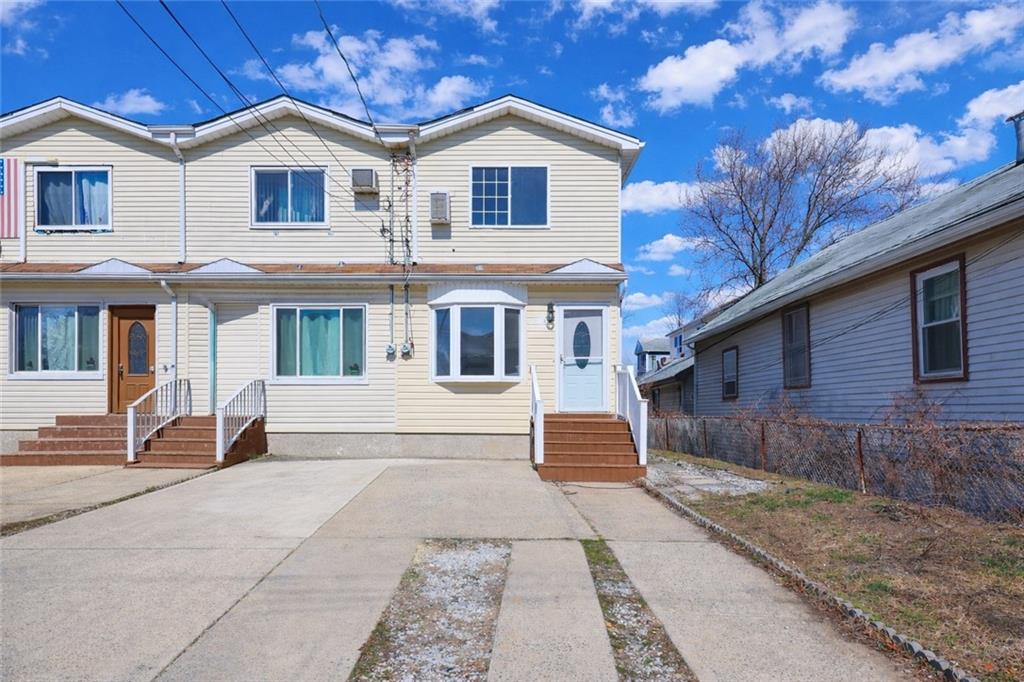 89A Mapleton Avenue Midland Beach Staten Island NY 10306