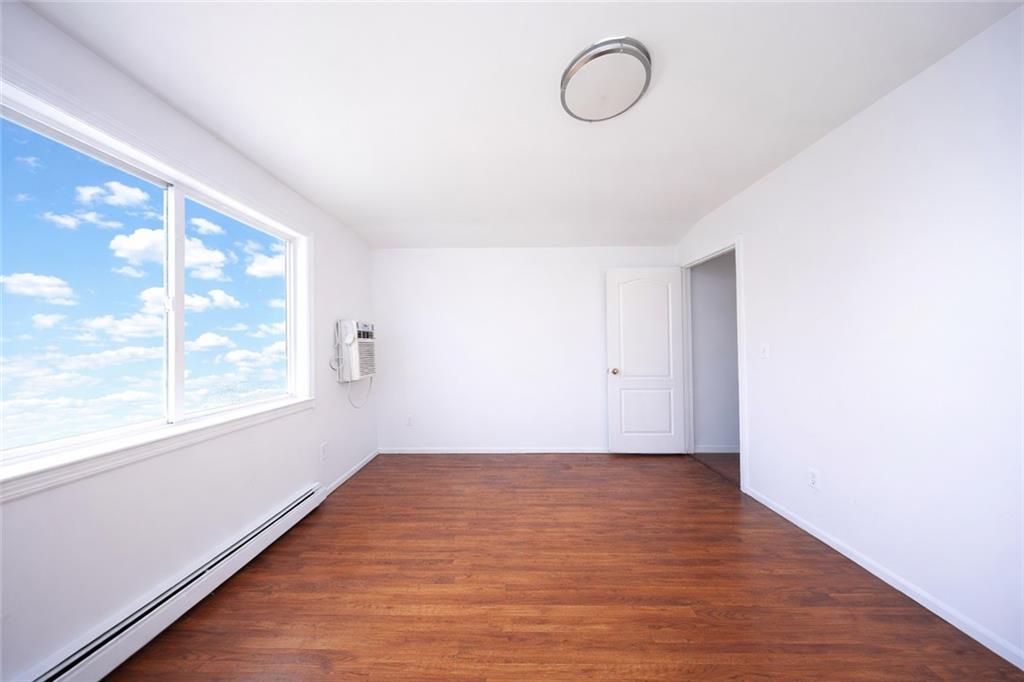 89A Mapleton Avenue Midland Beach Staten Island NY 10306