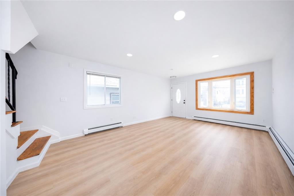 89A Mapleton Avenue Midland Beach Staten Island NY 10306