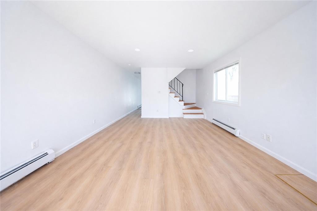 89A Mapleton Avenue Midland Beach Staten Island NY 10306