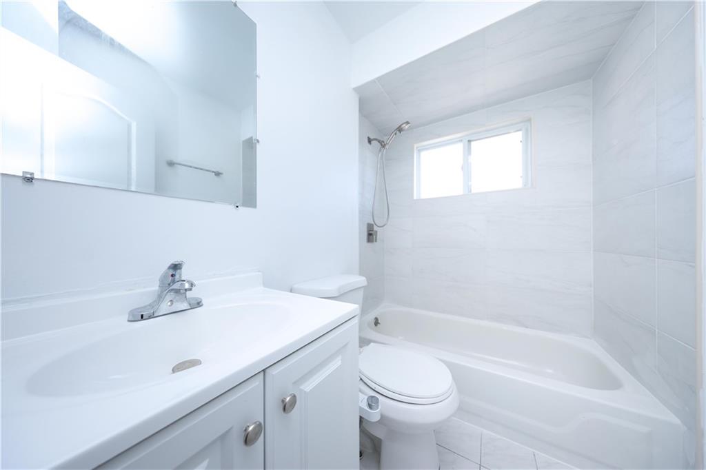 89A Mapleton Avenue Midland Beach Staten Island NY 10306